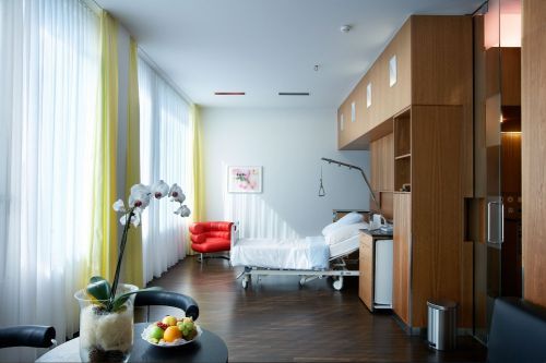 Hirslanden Clinic 3